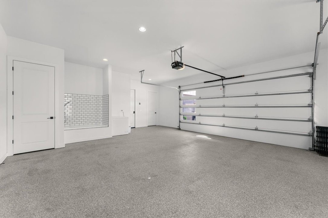 8610 W Feathered Nest