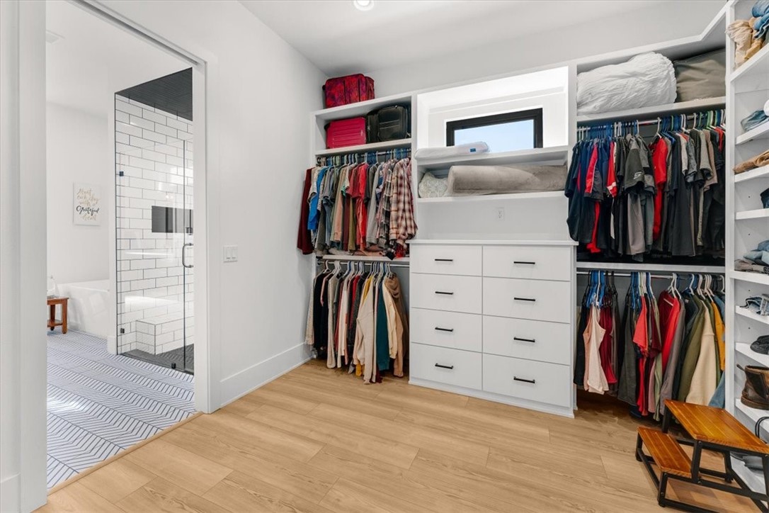 8610 W Feathered Nest