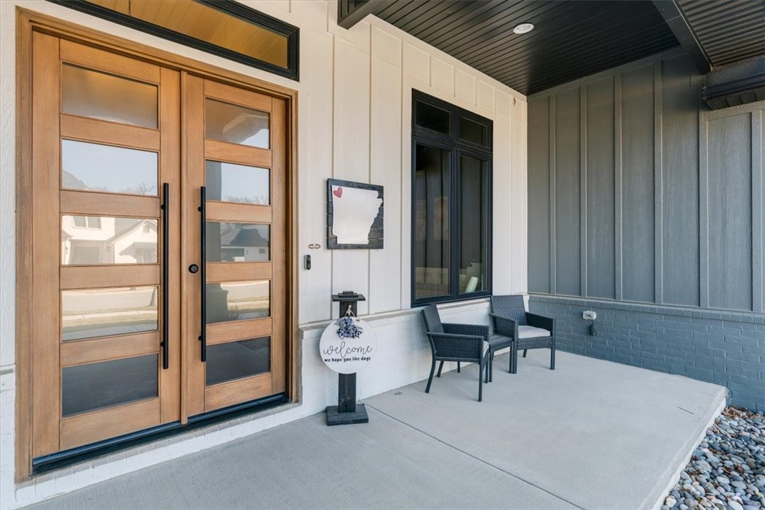 8610 W Feathered Nest