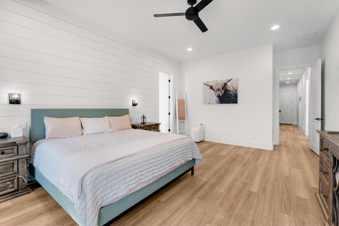 8610 W Feathered Nest