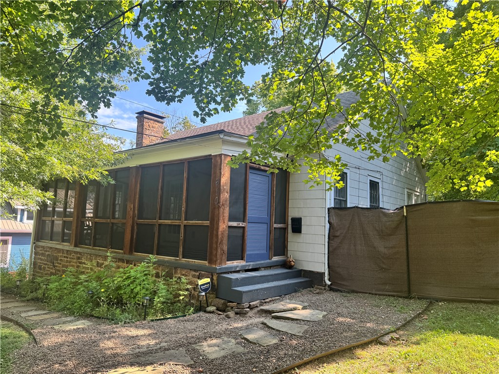 610 N Olive Avenue