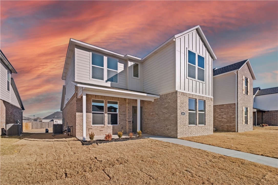 4682 W Aurora Street