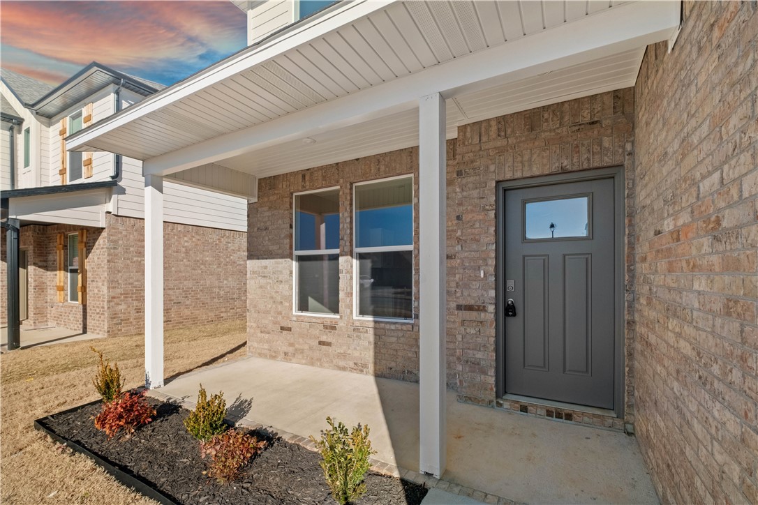 4682 W Aurora Street