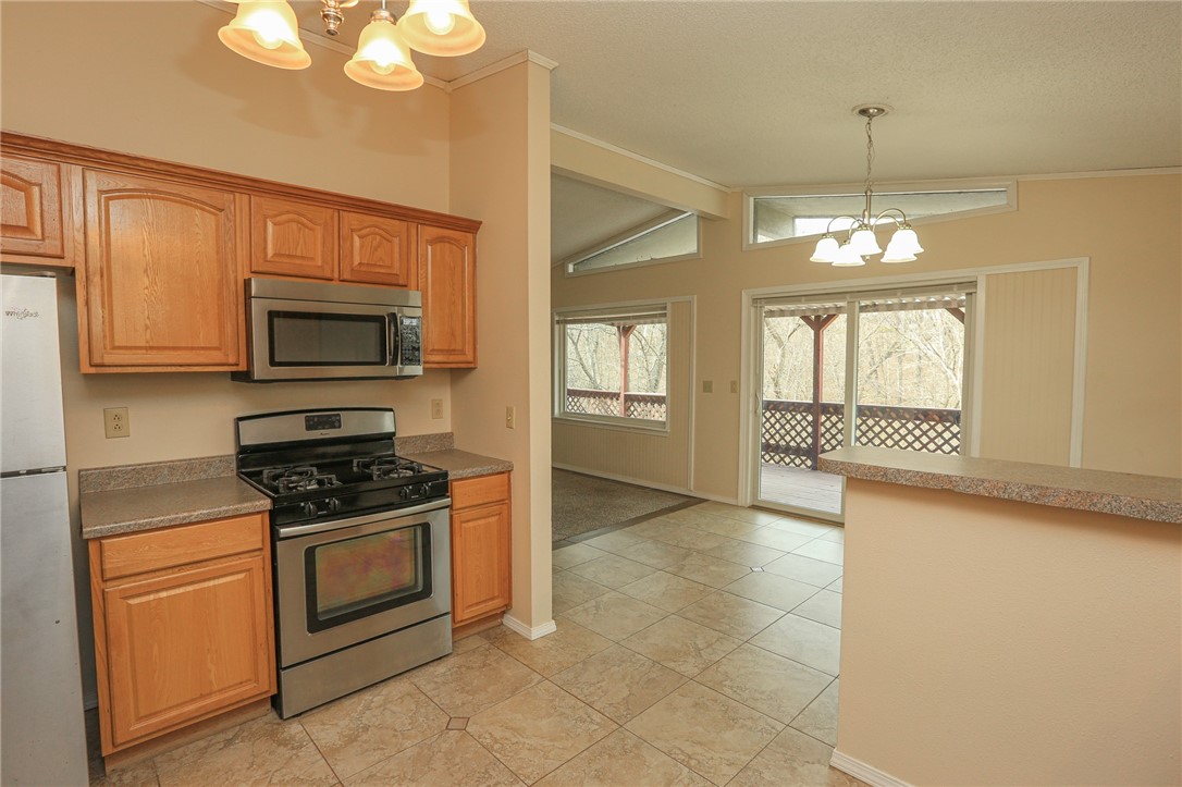 39 Sheneman Drive