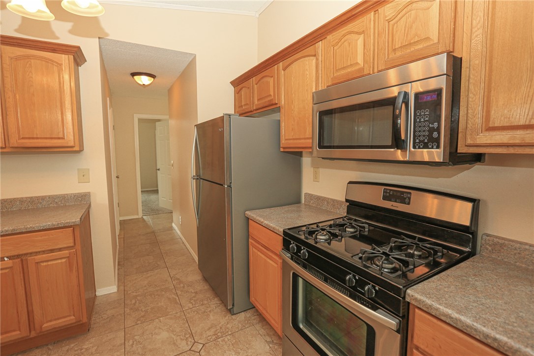39 Sheneman Drive