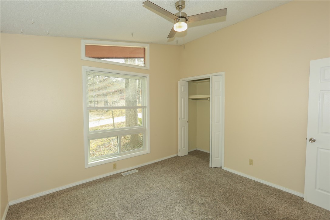39 Sheneman Drive