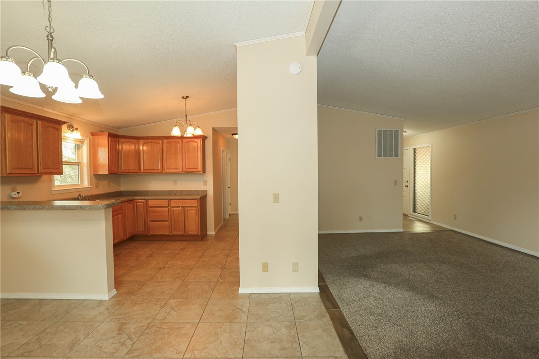 39 Sheneman Drive