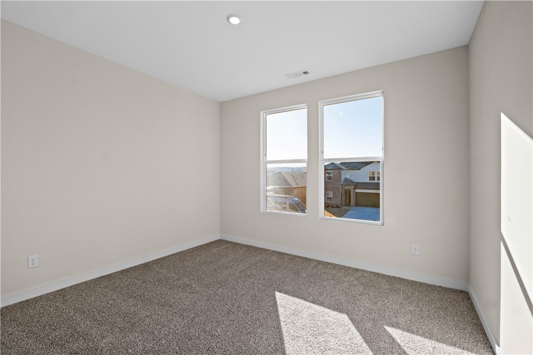 4682 W Aurora Street