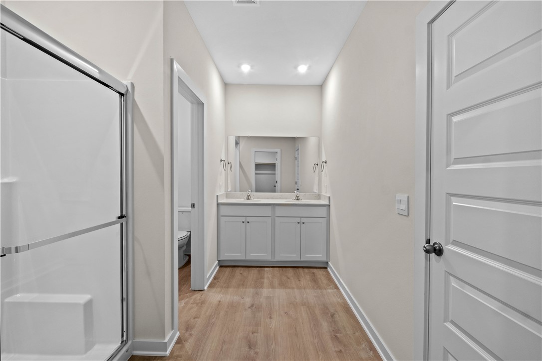 4682 W Aurora Street