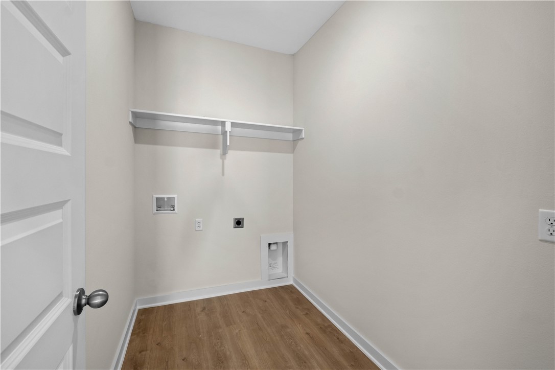 4682 W Aurora Street