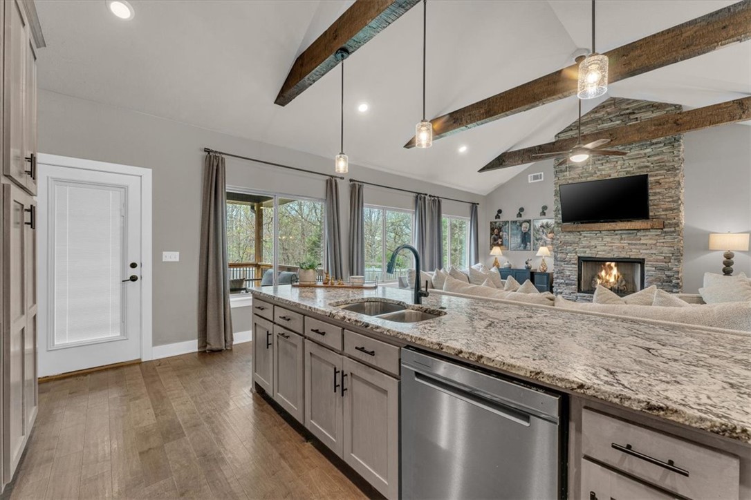 3 Baltes Drive