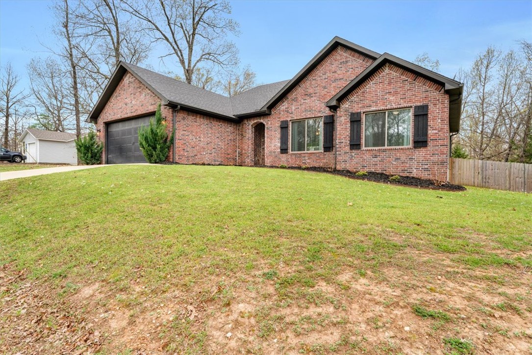 3 Baltes Drive