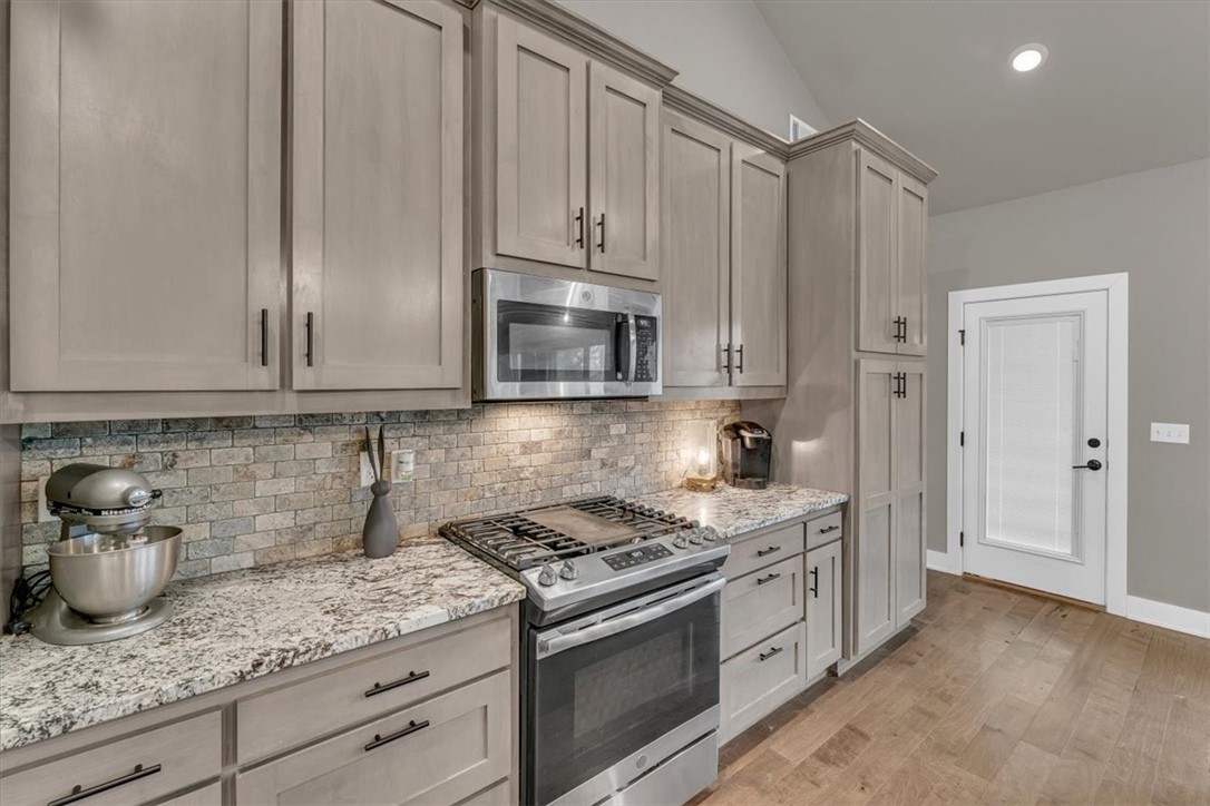 3 Baltes Drive