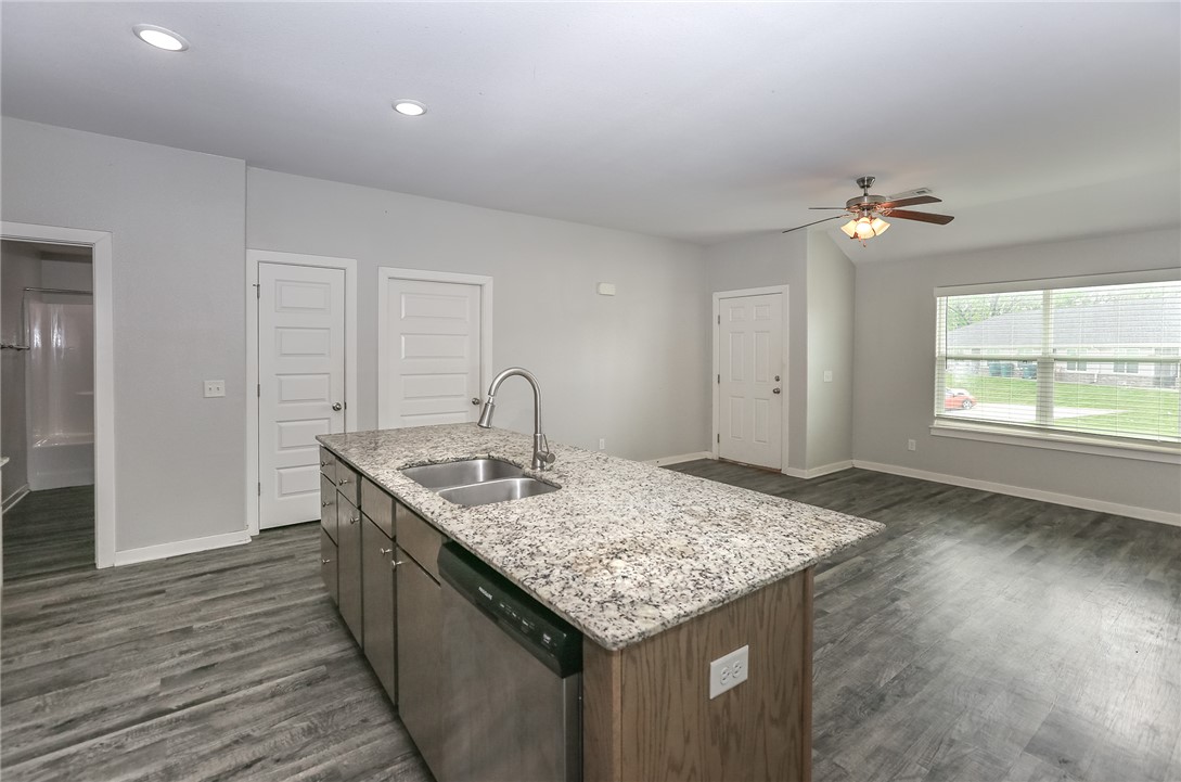 640 Hidden Springs Drive 3