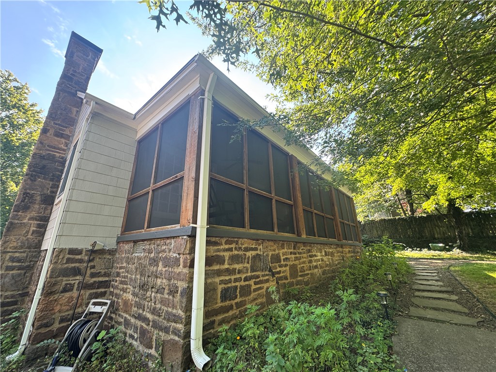 610 N Olive Avenue