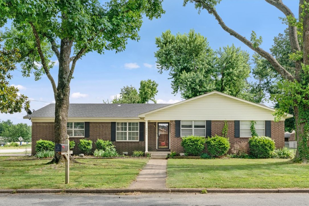 2406 SE 15Th Street
