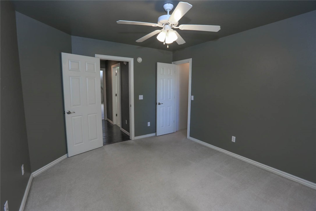 5300 S 44th Place