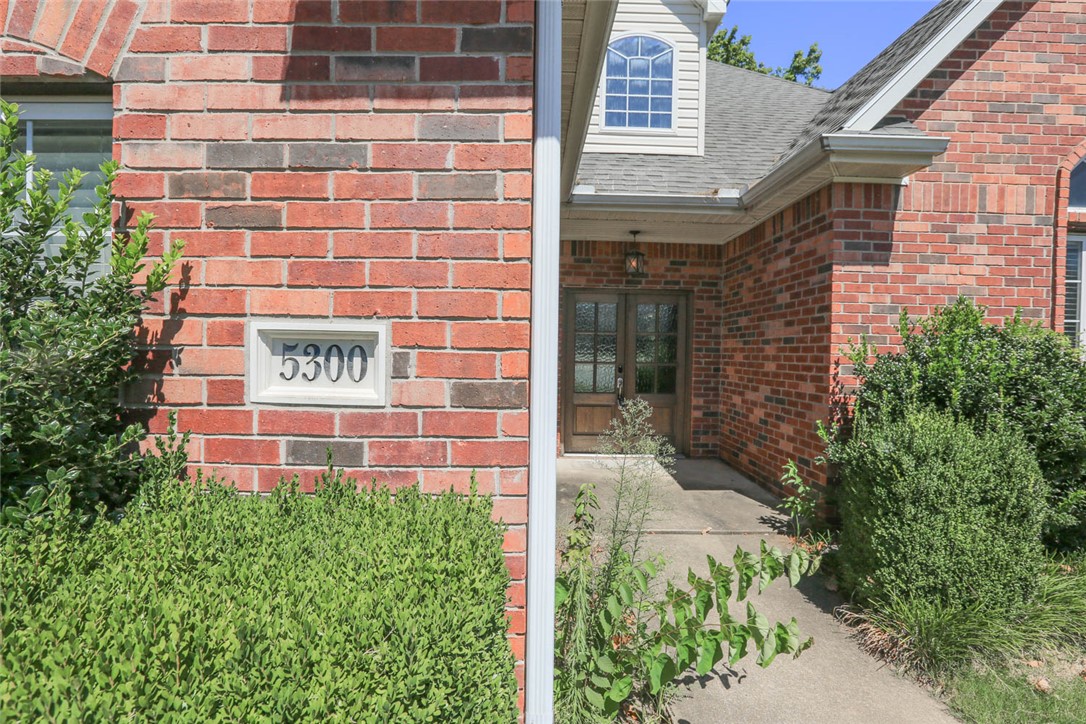5300 S 44th Place