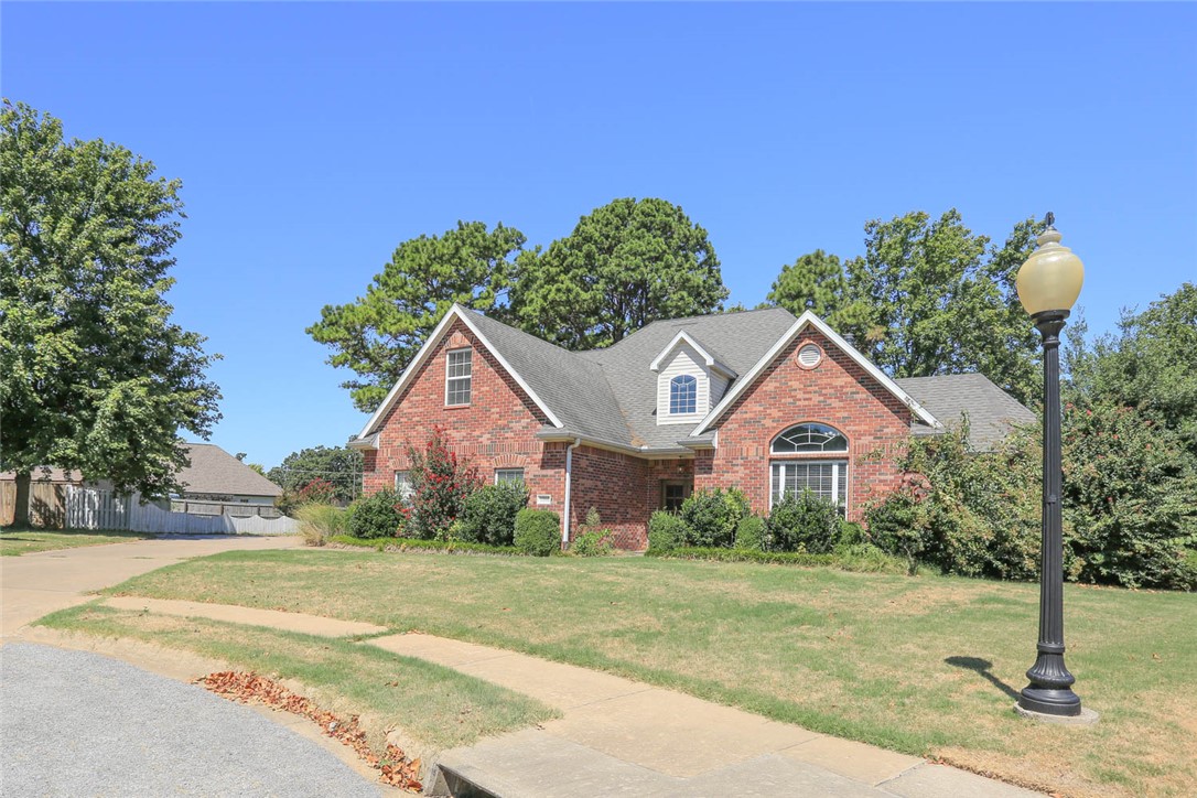 5300 S 44th Place