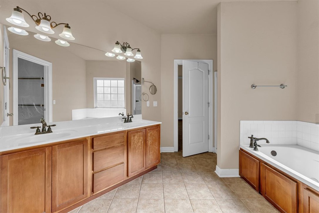 4180 W Morning Mist Drive