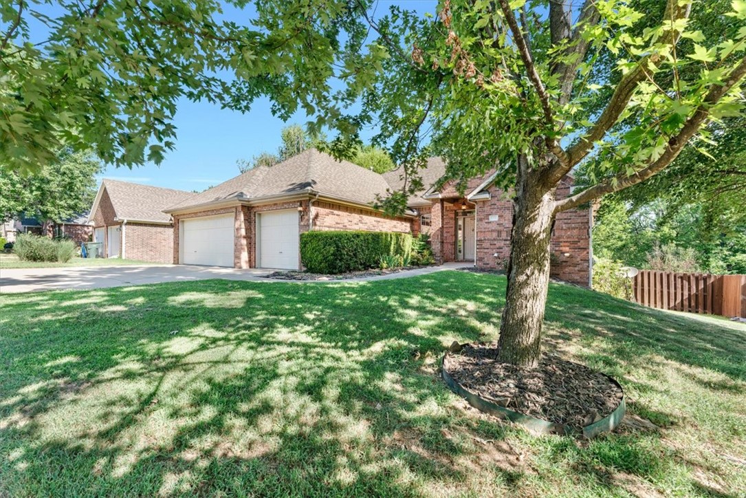 4180 W Morning Mist Drive