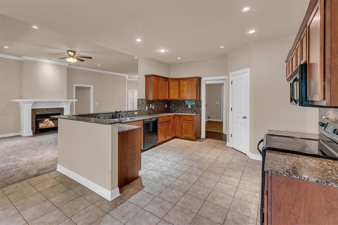 4180 W Morning Mist Drive