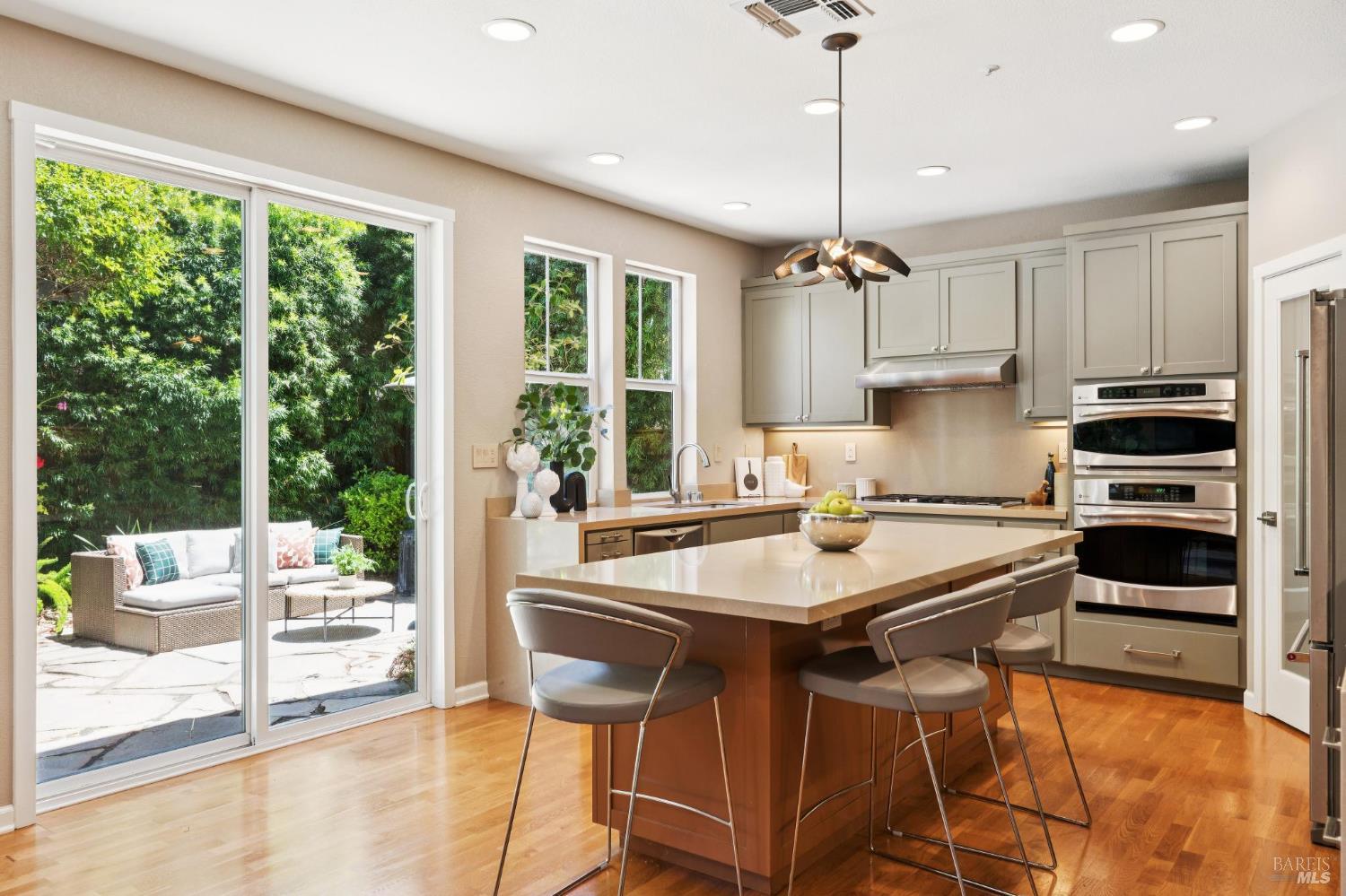 32 Presidio Drive