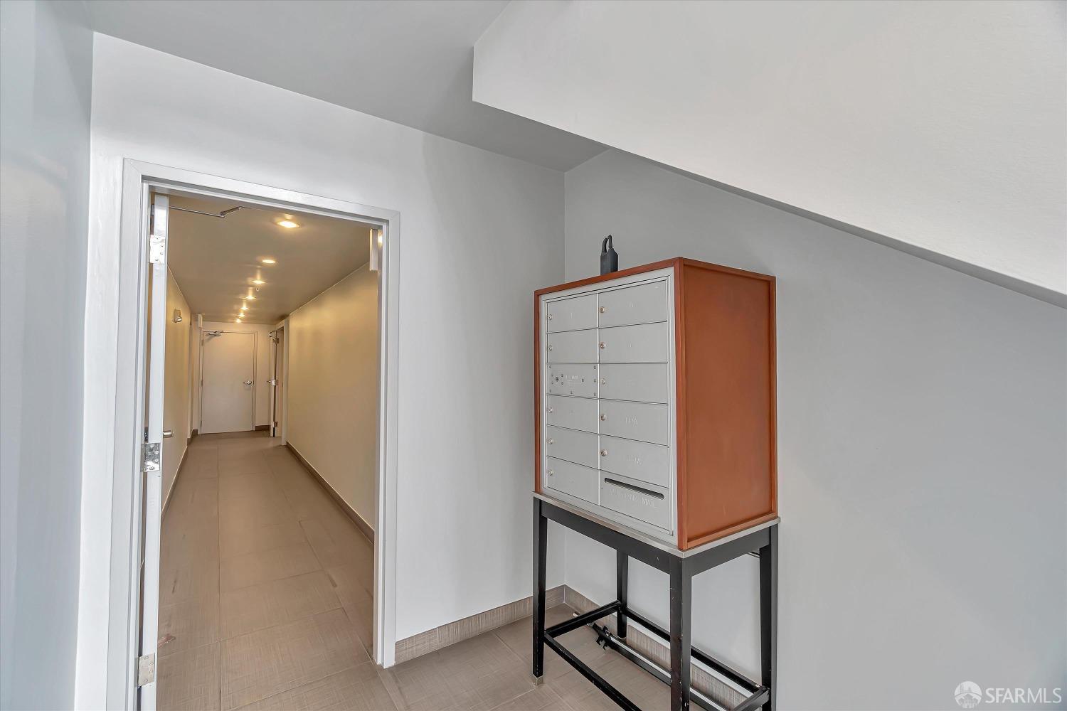 1734 Lombard Street # 4
