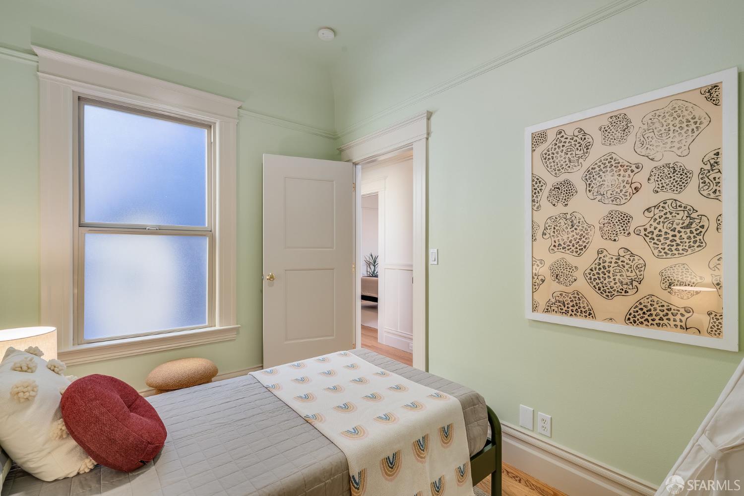 684 S Van Ness Avenue