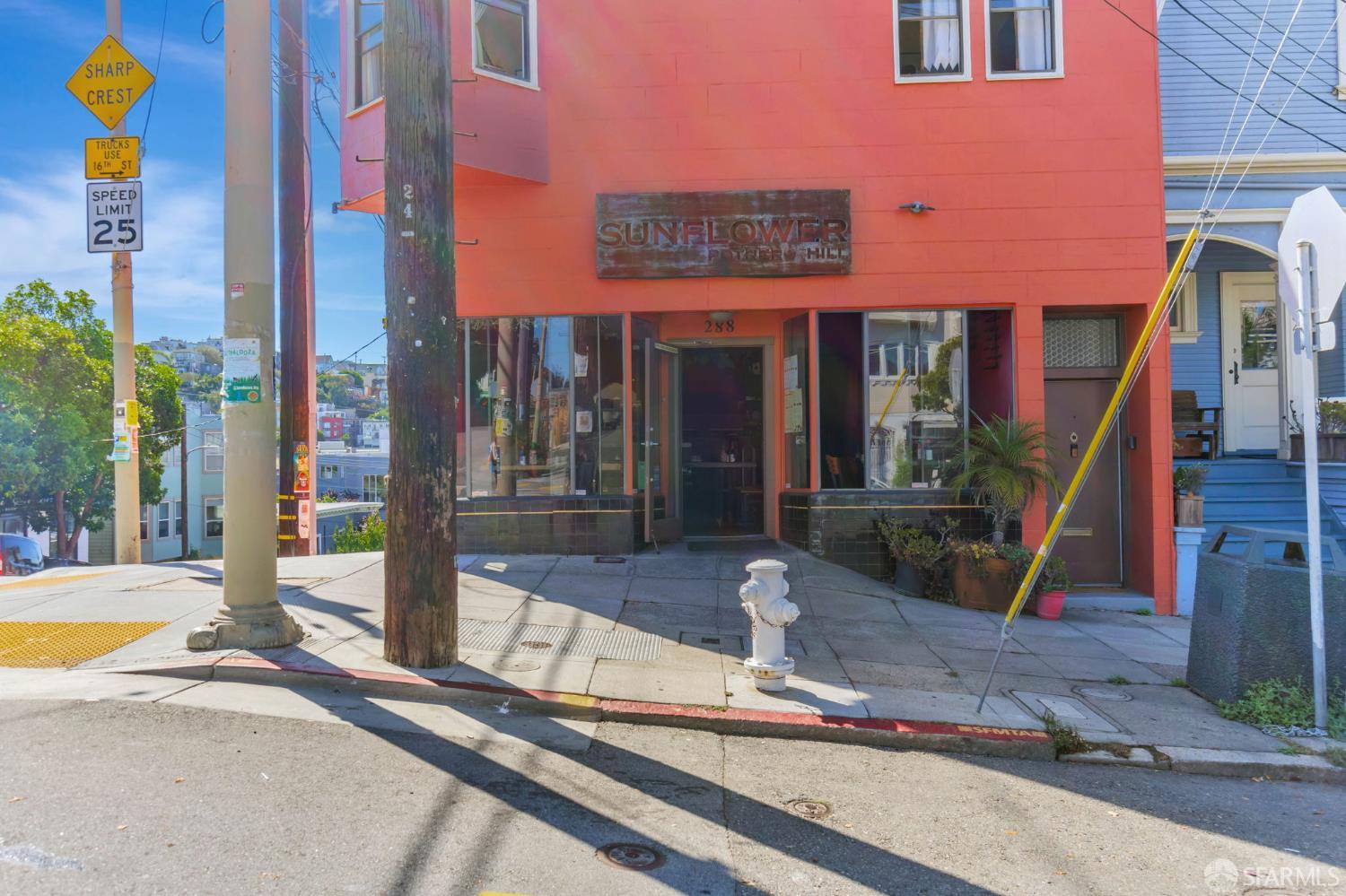 542 Kansas Street