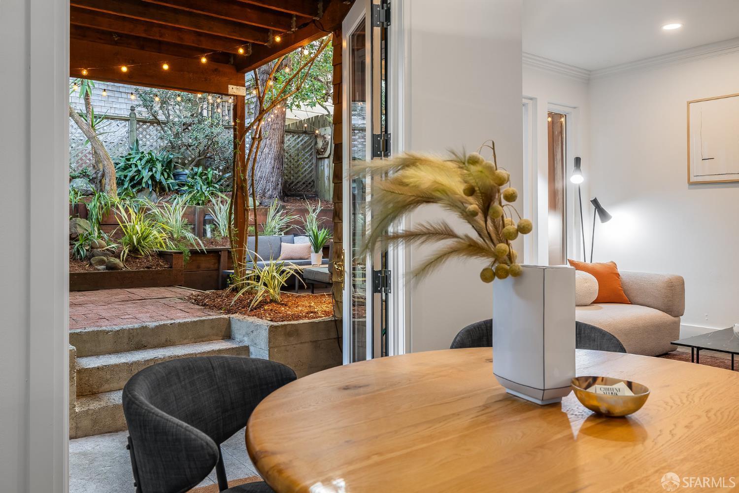 2757 Greenwich Street