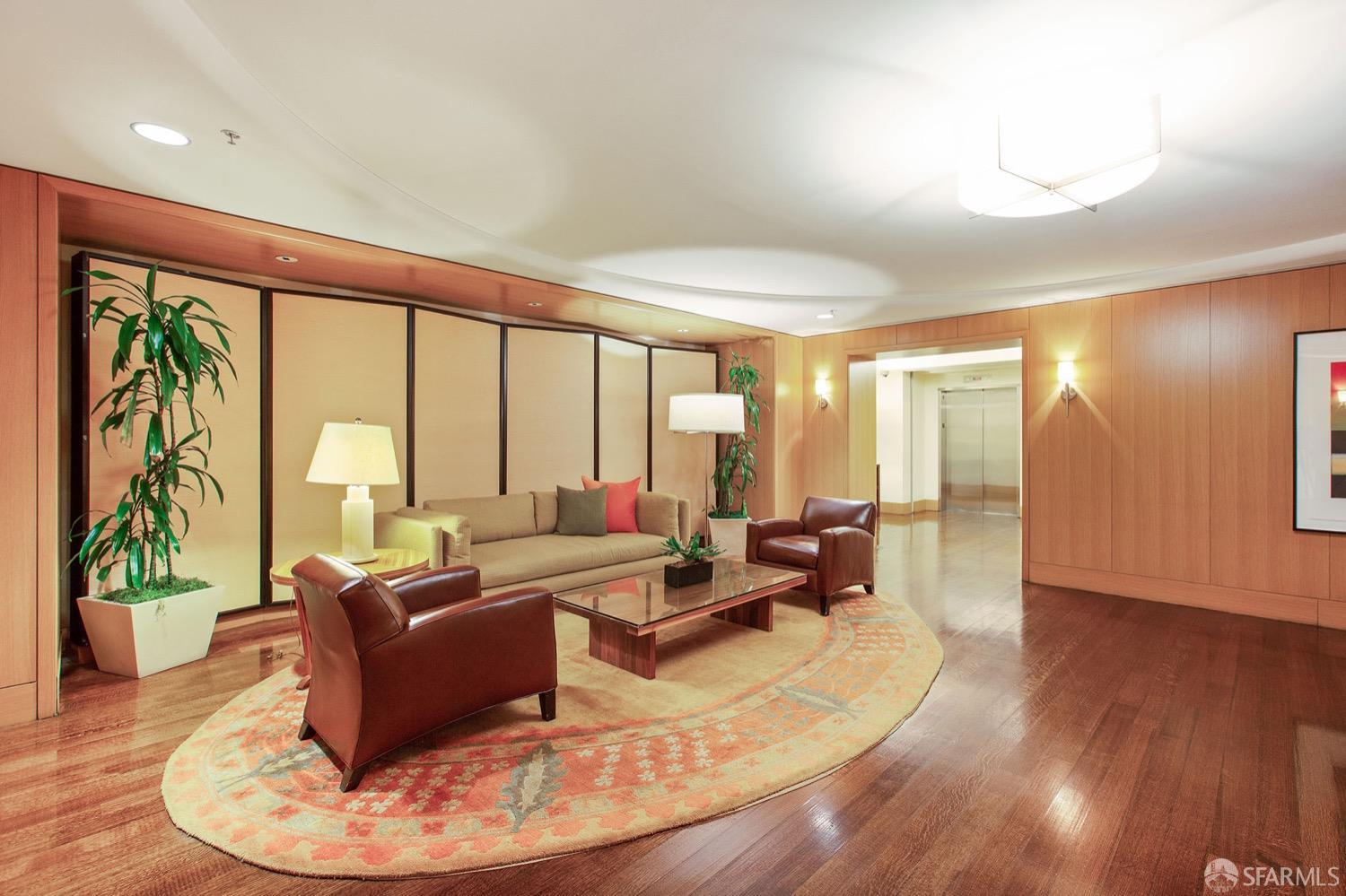50 Lansing Street # 411