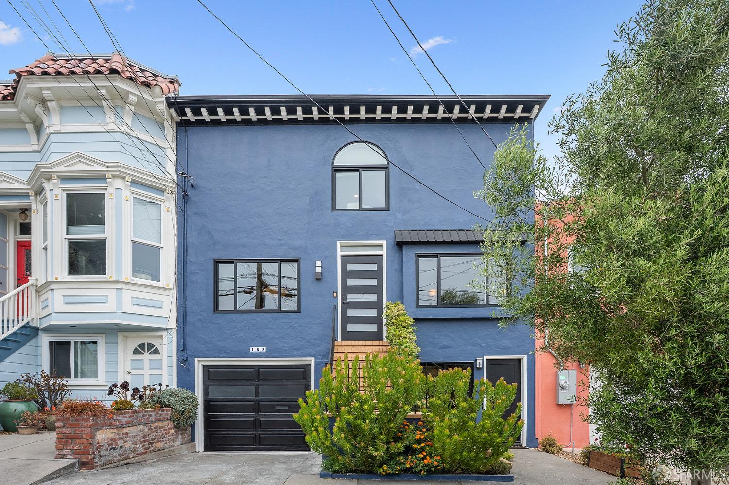 162 Flood Avenue