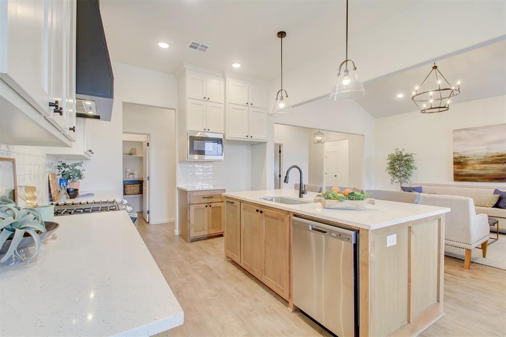 8003 Goldfinch Drive