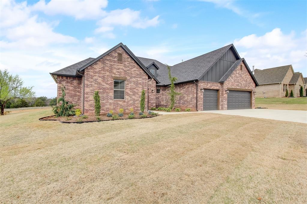 8003 Goldfinch Drive