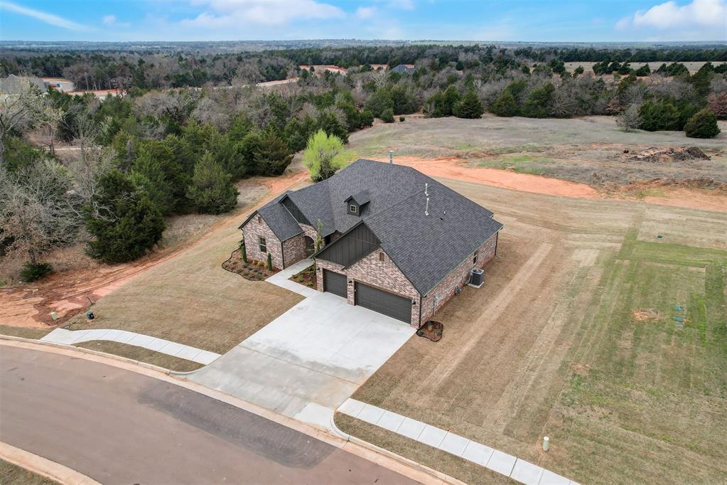 8003 Goldfinch Drive