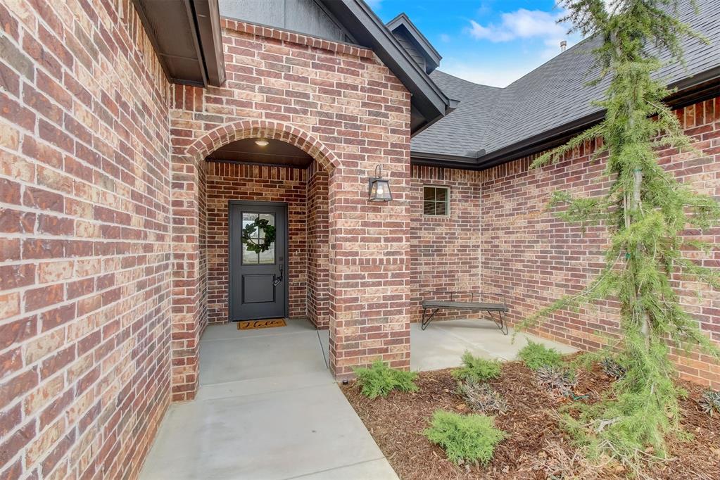 8003 Goldfinch Drive