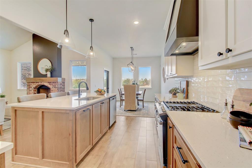 8003 Goldfinch Drive