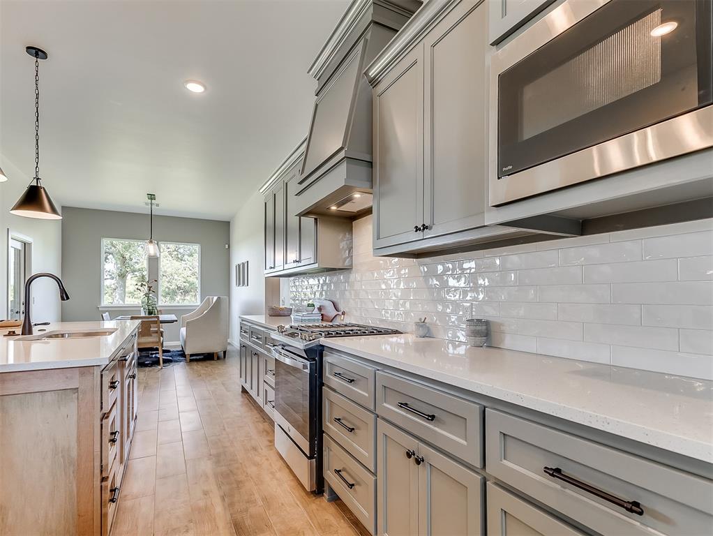 8005 Goldfinch Drive