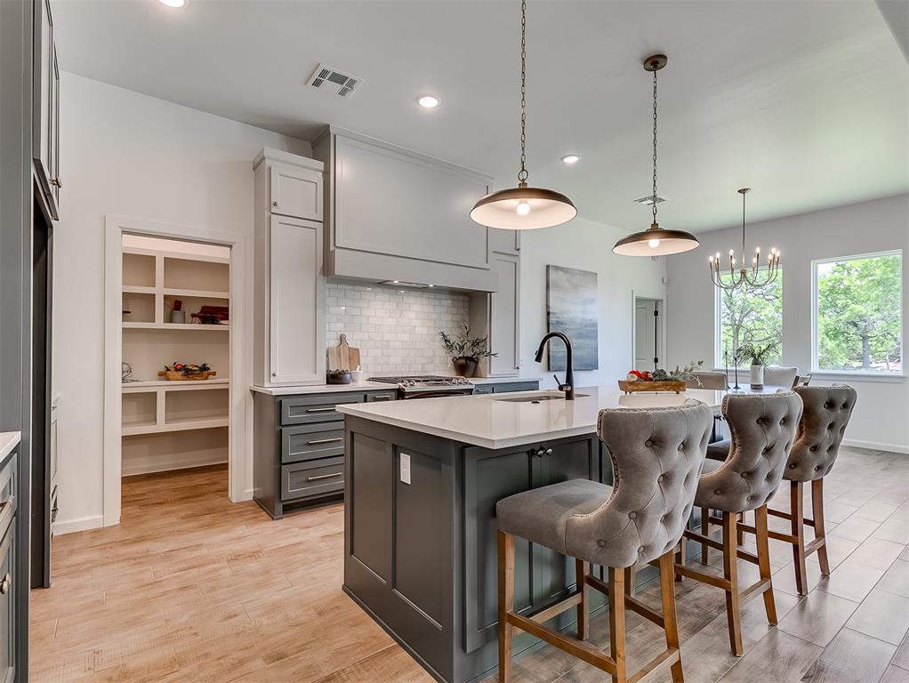 8112 Goldfinch Drive