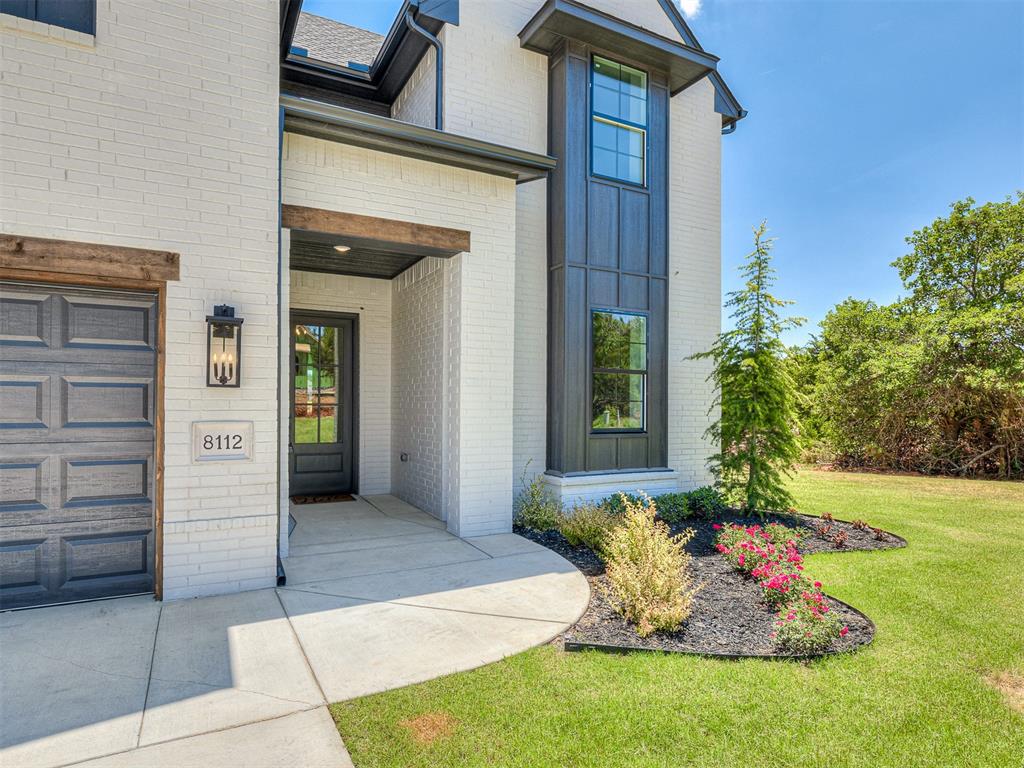 8112 Goldfinch Drive