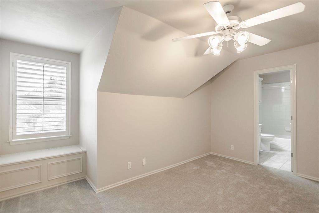 1405 Boomer Trail