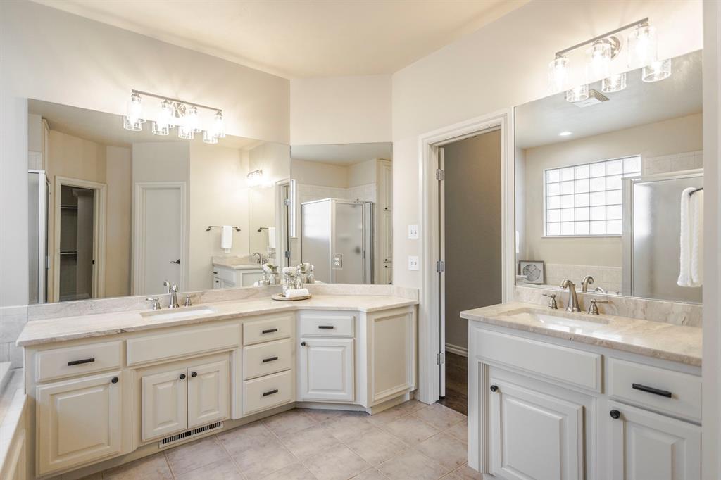 1405 Boomer Trail