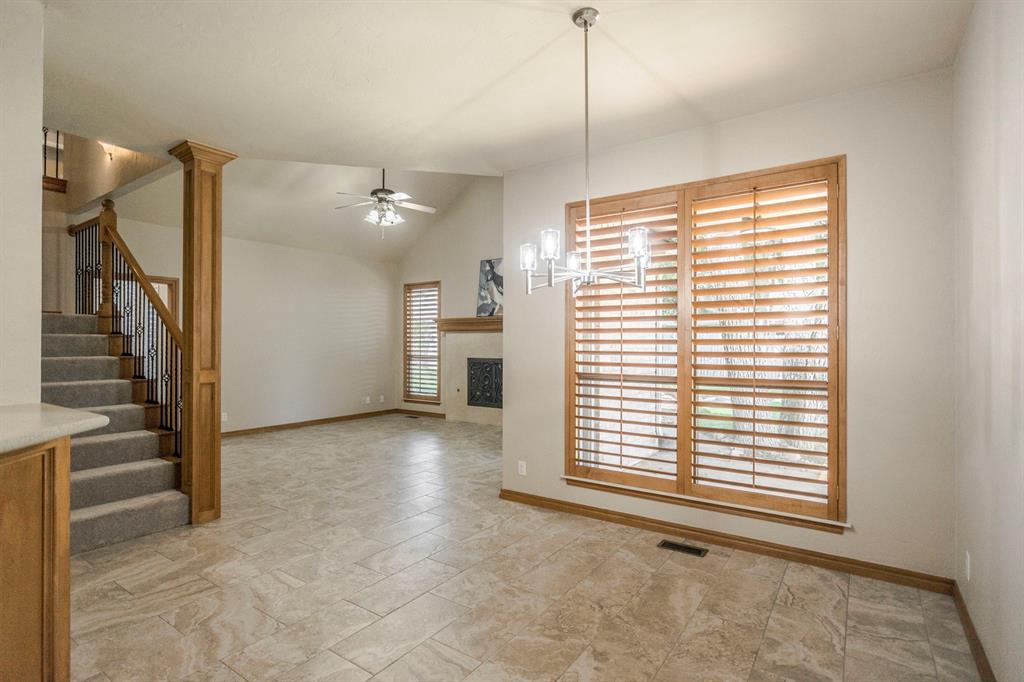 1405 Boomer Trail