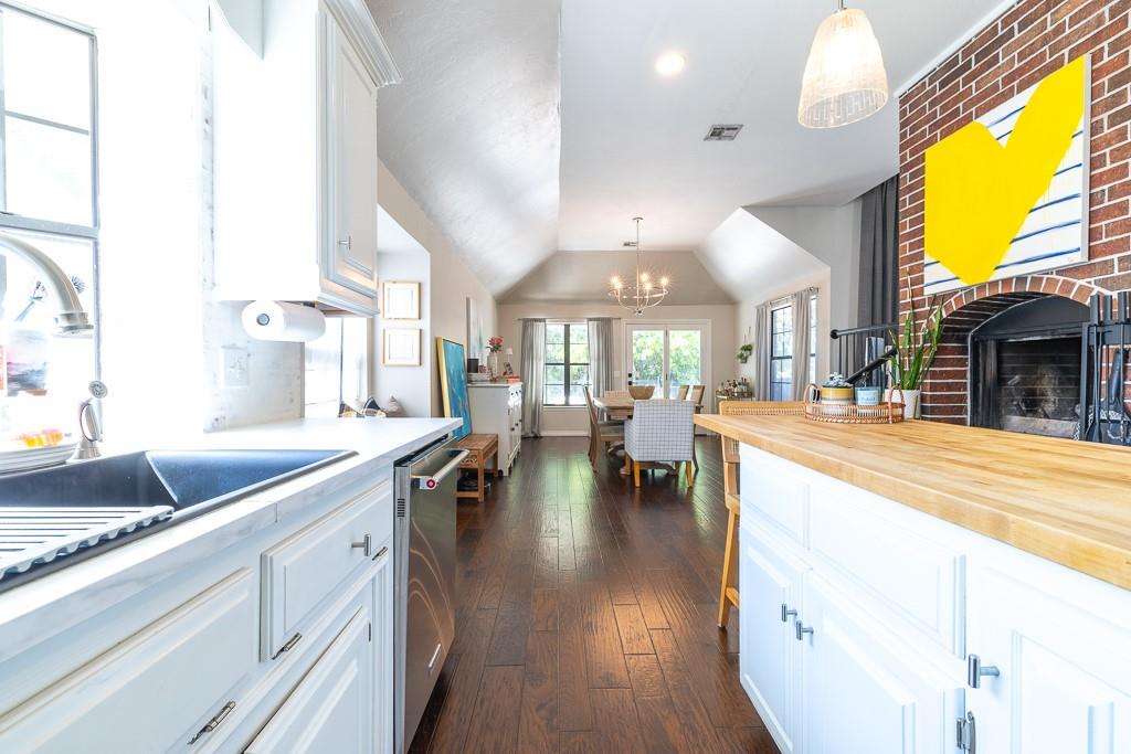 633 Lookout Circle