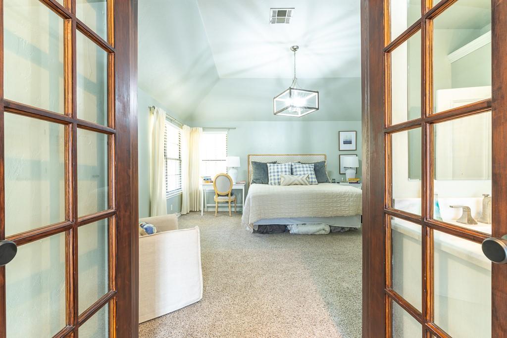 633 Lookout Circle