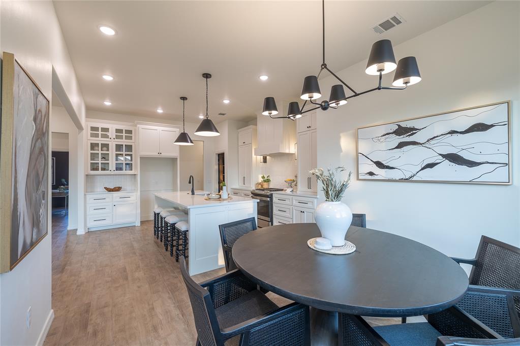 8215 Waxwing Way