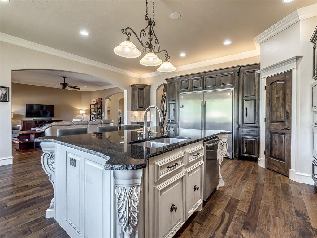6015 Smoky Hill Trail