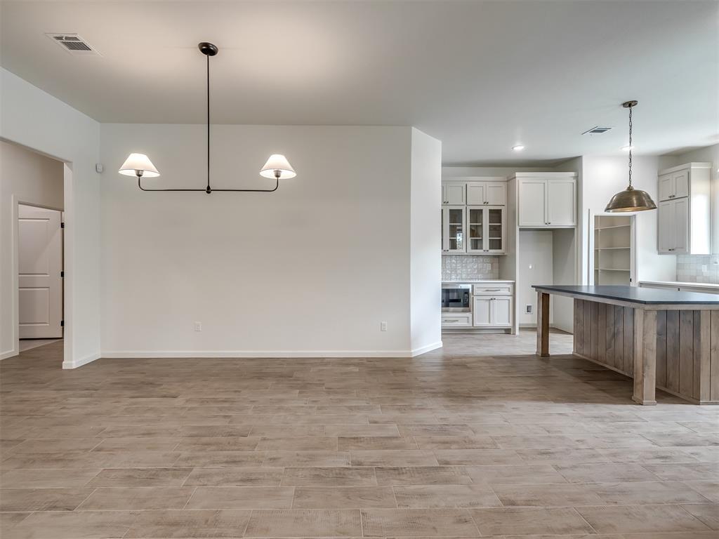 8110 Goldfinch Drive
