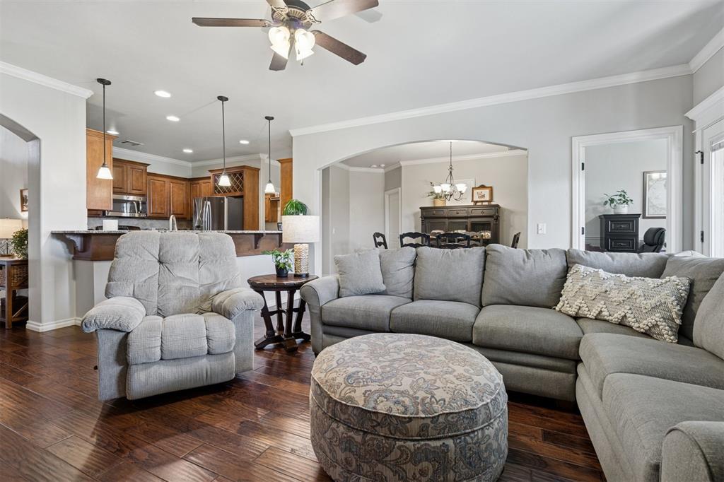 8233 NW 159th Street